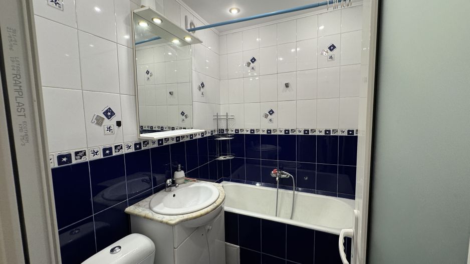 Apartament cu 3 camere in Astra, str Barbu Lautaru - Poză 11