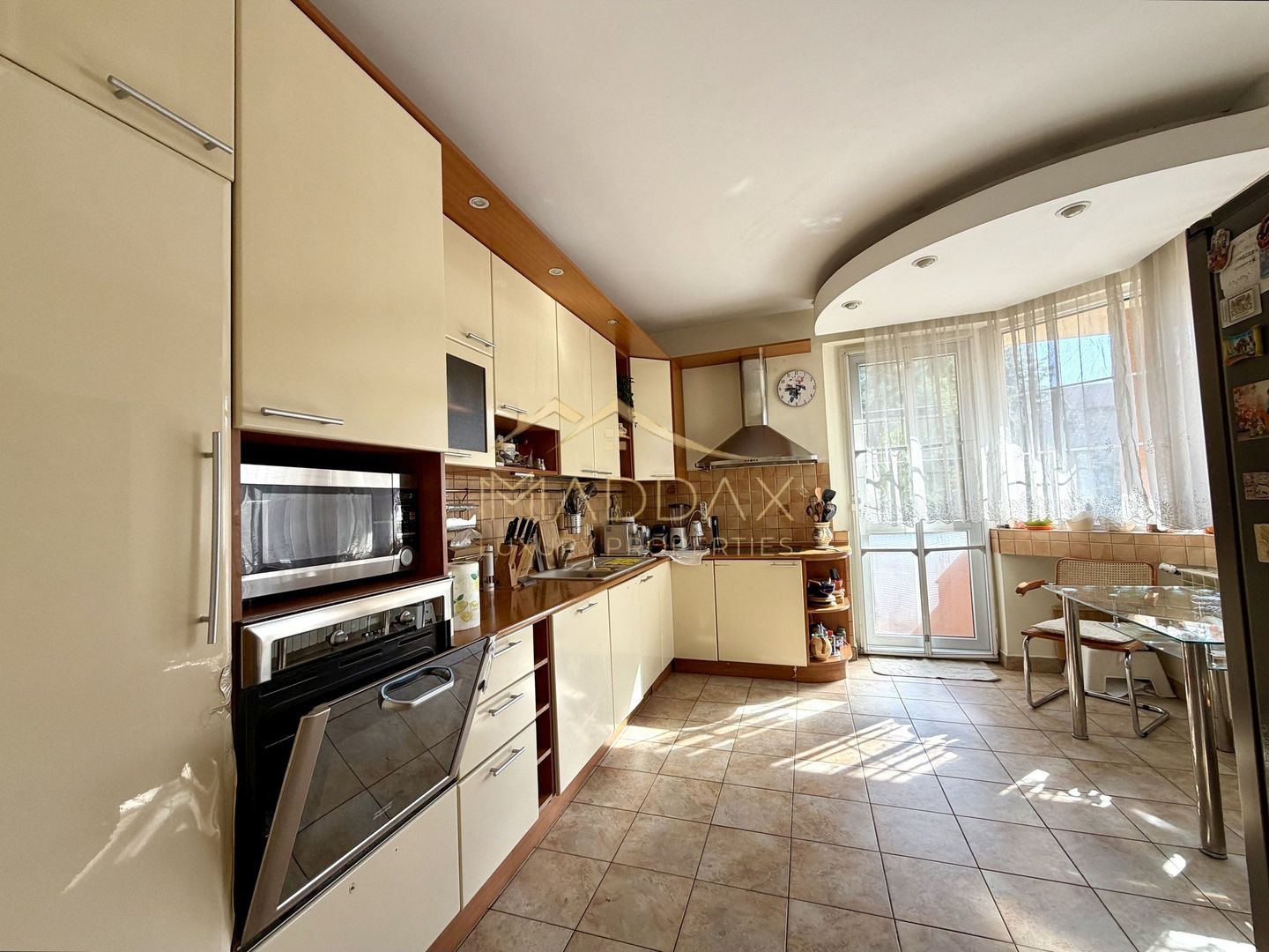 Vila cu 6 camere *485 mpc // *1.670mp teren* // 8 locuri parcare // Sisești - Poză 20