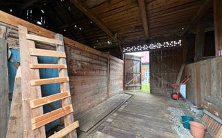 De vanzare casa, atelier fierarie, 4 anexe - 2507 mp in Manastirea Humorului - Poză 8