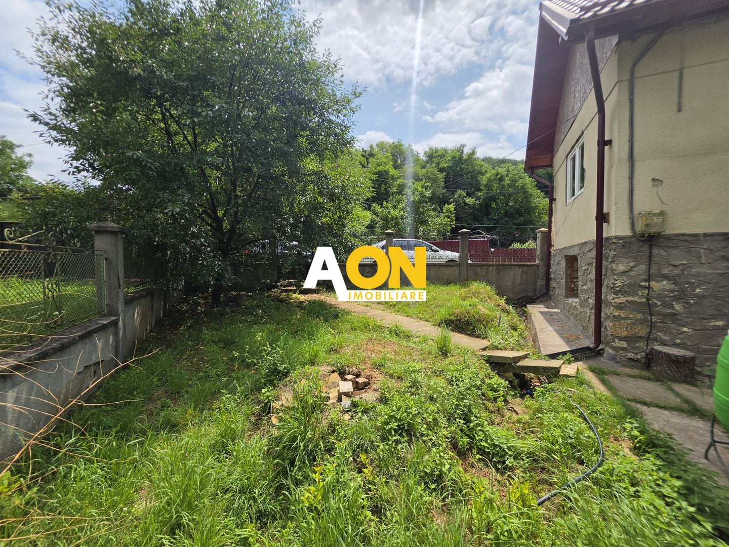 Comision 0%! Casa 5 Camere, 500mp, Zona de Padure - Poză 2