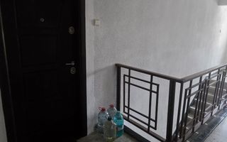 Garsonieră spațioasă de vanzare | centrala proprie | vedere superba. - Poză 7