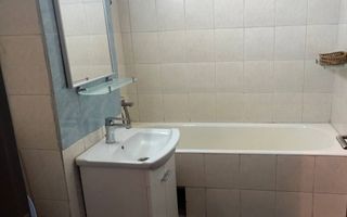Apartament cu 3 camere, balcon închis 8mp, zona Diana, Gheorgheni. - Poză 8