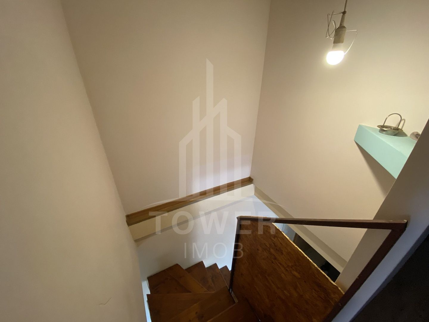 Apartament tip mansardă | Mobilat și utilat complet | Turnișor - Poză 17