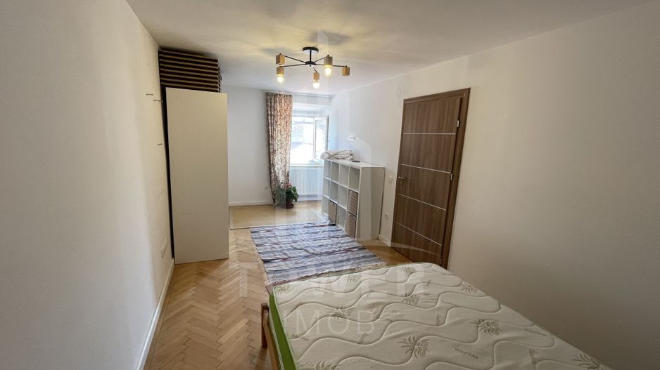 Apartament ultracentral cu suprafata de 66mp utili - Poză 4