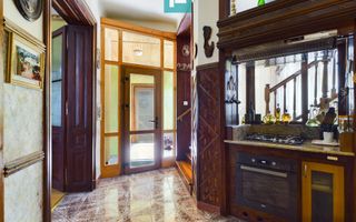 Vilă cu 7 dormitoare Centru, Arad - Poză 8