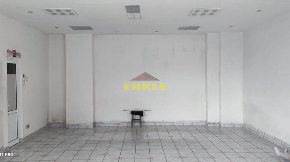 Spatiu comercial, Bd.Mihai Eminescu / zona cu vad comercial - Poză 1