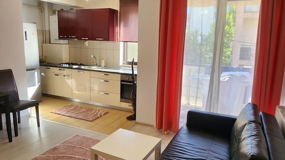 Apartament 2 camere de vanzare - Poză 3