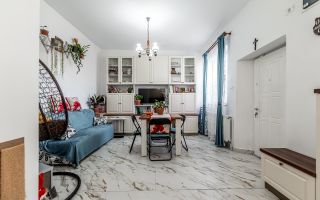 Centrul orașului, spațiu generos 2 camere, str O. Goga. - Poză 2