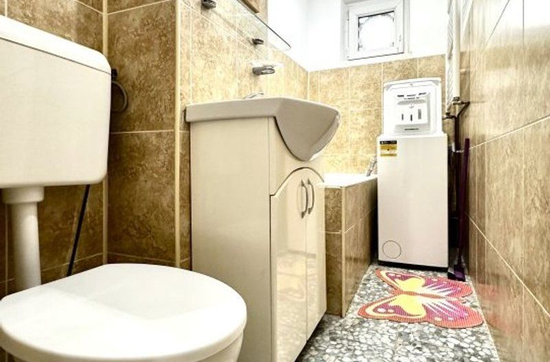 Apartament cu 3 camere de vânzare - Poză 16