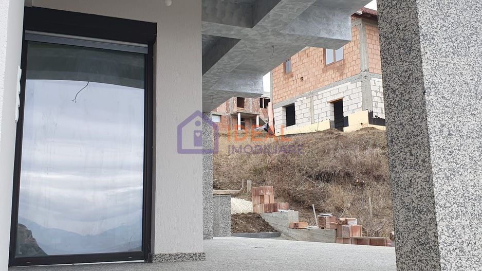 Casa Individuala Moderna cu 4 camere  si garaj, in Sura Mare - Poză 20