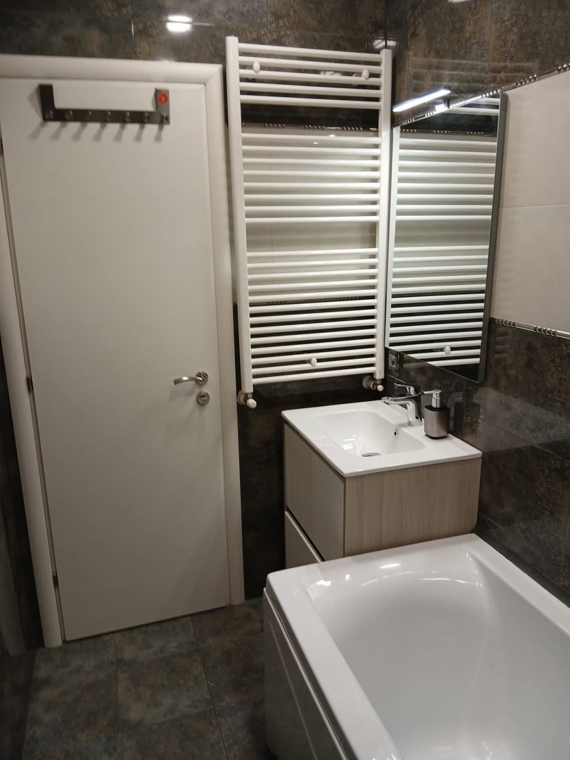 Apartament 3 camere,2 bai si spatiu de depozitare  de vanzare S88 - Poză 17