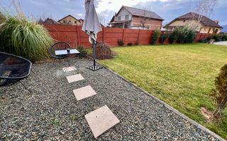 Casa de vanzare - 5 Camere, 2 Bai,  Garaj, 1000mp Teren - Poză 45