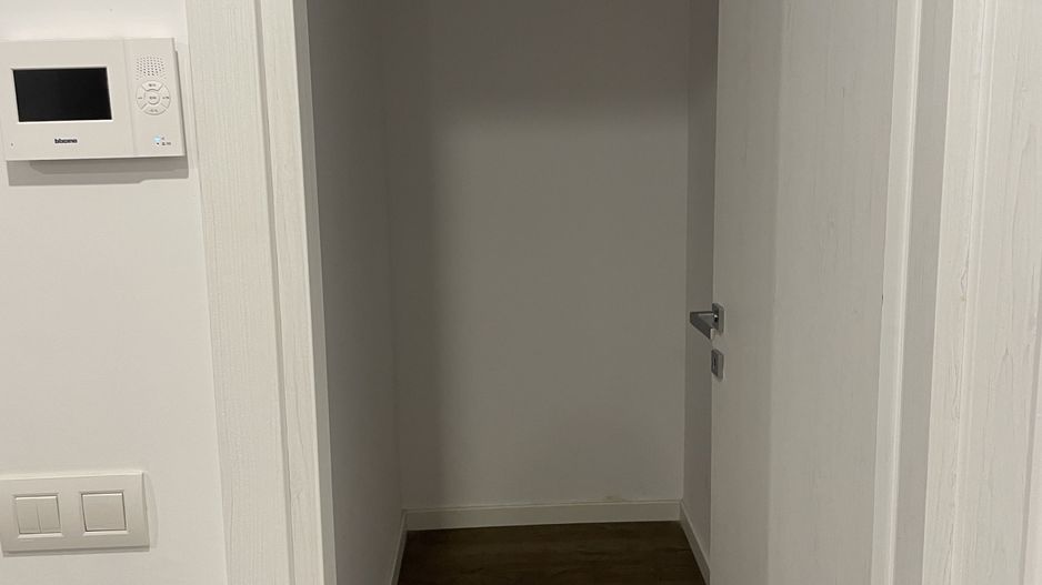 Stil urban, confort deplin – apartament de închiriat în Record Park - Poză 7