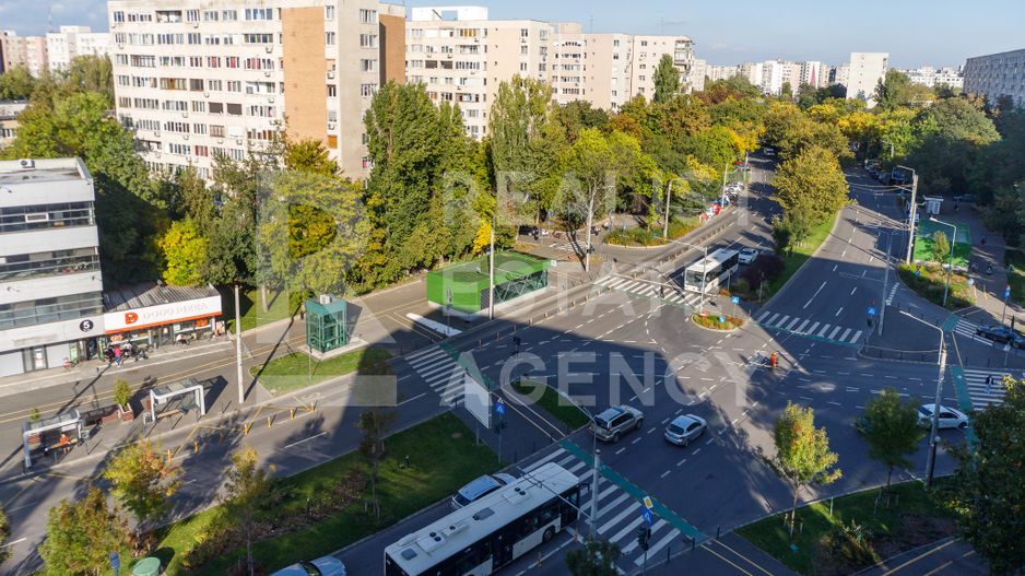 Vânzare, apartament cu 2 camere în zona Drumul Taberei - Poză 18