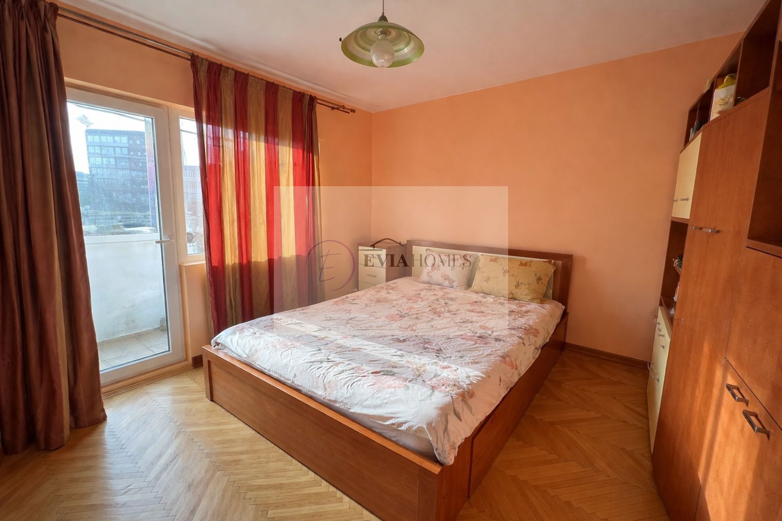 3 camere decomandate/2 băi/Etaj intermediar - Poză 1