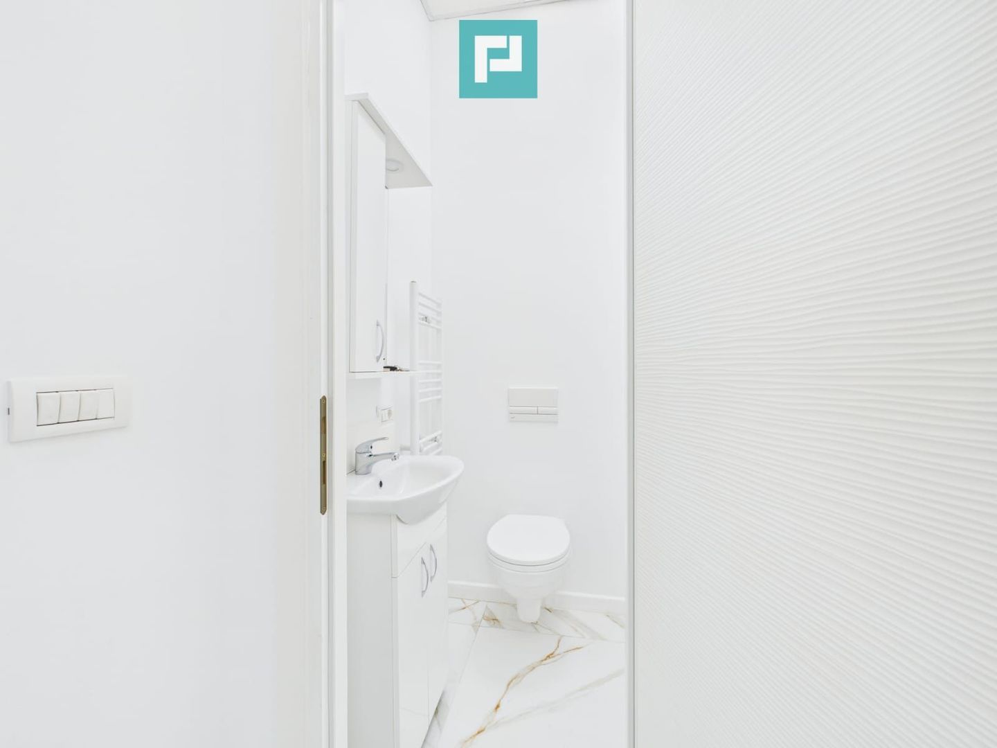 Proprietate de prestigiu în centrul Aradului - Poză 22