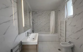 Vila individuala renovata complet | 6 camere | 500 mp teren | Str Jean Monnet - Poză 16