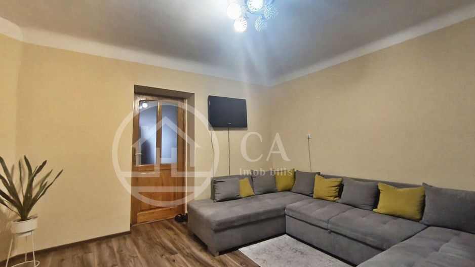 Casa de vanzare cu 3 camere, in zona Oncea, Oradea - Poză 1