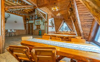 Pensiune Rosenau de vânzare - Afacere la cheie lângă Cetatea Râșnov - Poză 6