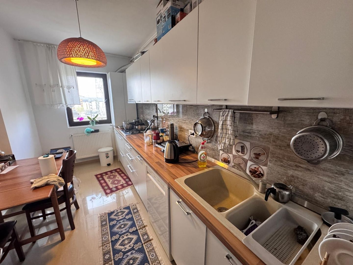 AP. 3 CAMERE STEJARULUI, BUCATARIE INCHIS,LOC PARCARE,MODERN,COMIS 0% - Poză 2