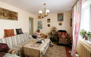 Strășeni.  Apartament la sol cu 3 dormitoare + living, teren și garaj. - Poză 12