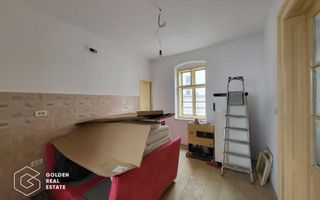 Apartament 2 camere, etajul 1, Oras Lipova - Poză 7