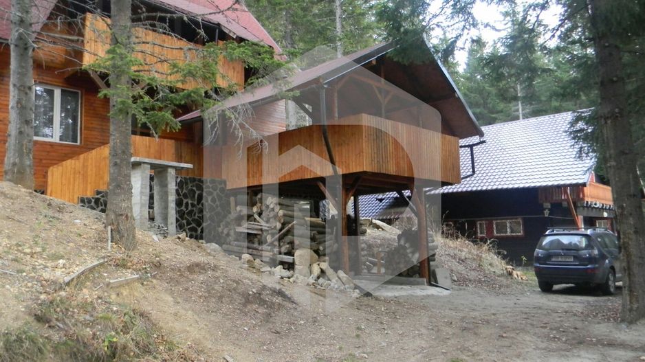 Cabana de vanzare in Paltinis- 8 Camere cu baie- Teren 800mp - Poză 1