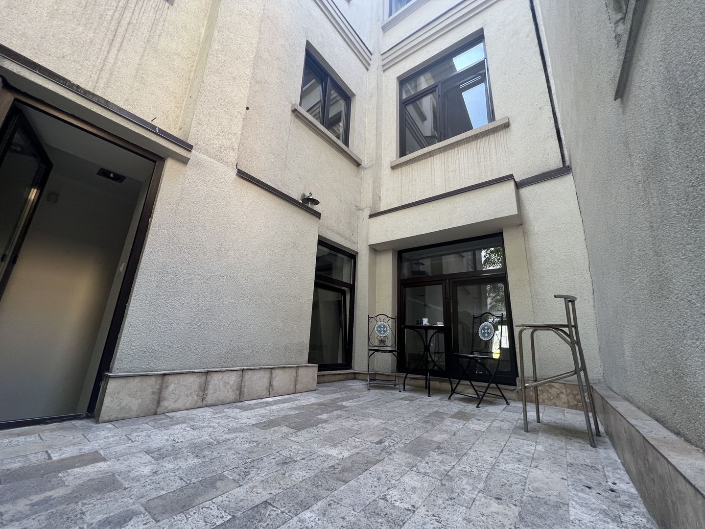 Vila superba Cotroceni - renovata complet premium (COMISION ZERO) - Poză 4