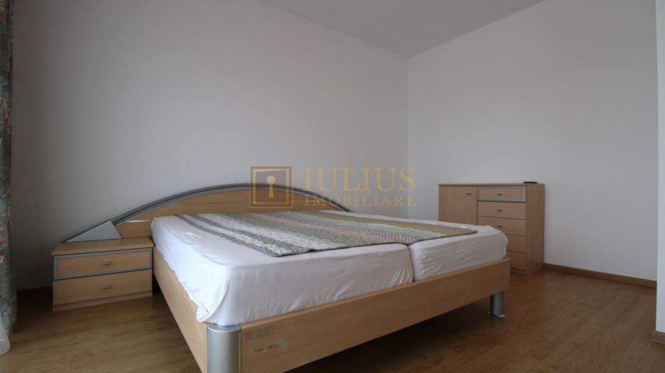 Buziasului, 3 camere + 2 bai, centrala proprie - Poză 13