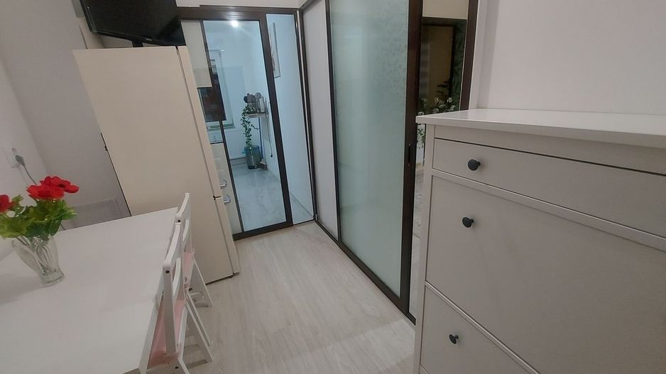 Vanzare Apartament 2 camere, 50 mp, renovat complet – metrou Constantin Brâncuși - Poză 4