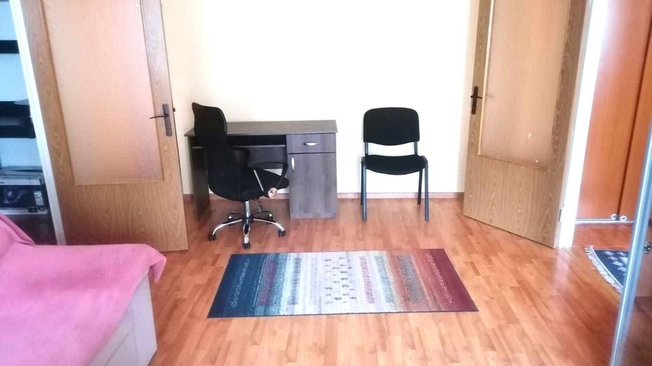 2 camere, etaj 8/9, bloc izolat, balcon, AC, Mega Image la parter - Poză 1