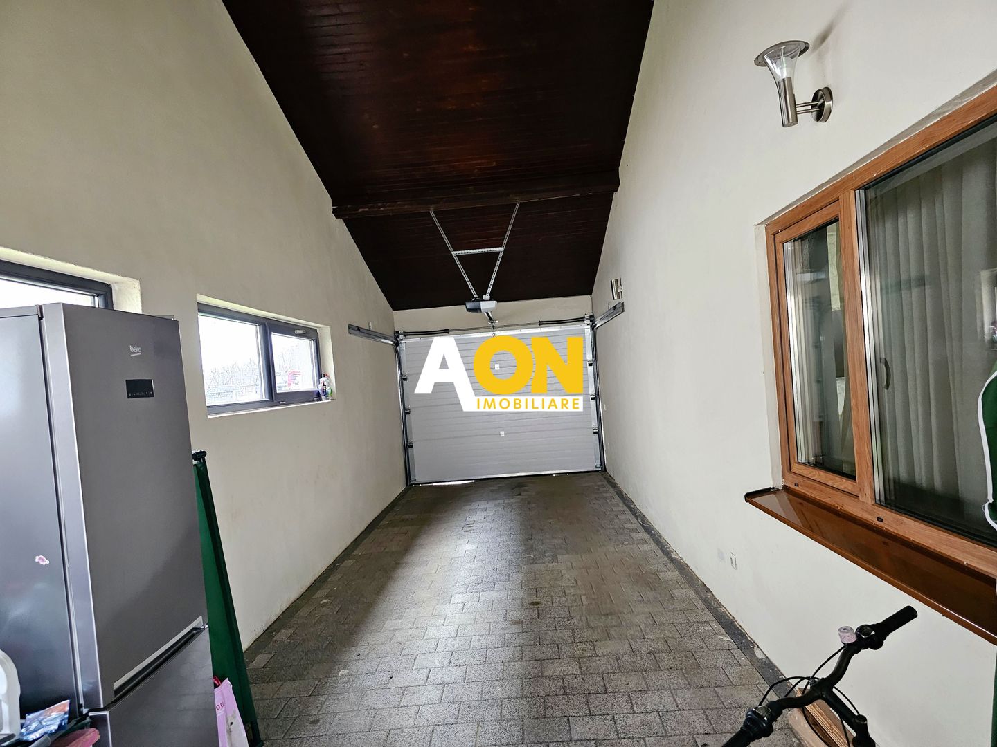 Casa 4 camere, garaj, mobilata, utilata, 311 mp teren, Alba-Micesti - Poză 17