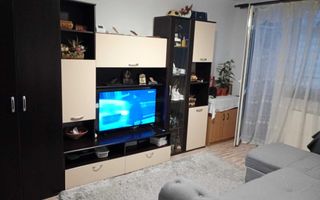 BRASADAS vinde ap 2 cam etaj 3/4 in Carpați 1 - Poză 1