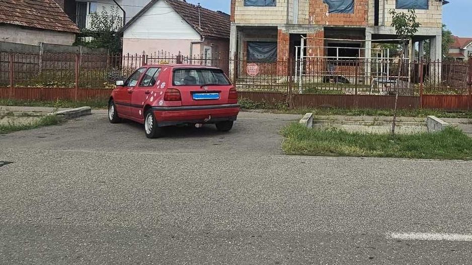 BRASADAS vinde casa la rosu + casa veche teren 14 ari Blaga. - Poză 8