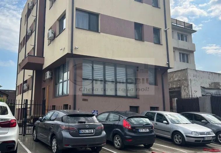 Apartament 1 camera Podu Ros - 360 euro - Poză 8