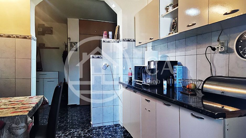 Apartament de vânzare cu 2 camere în zona Decebal, Oradea - Poză 5