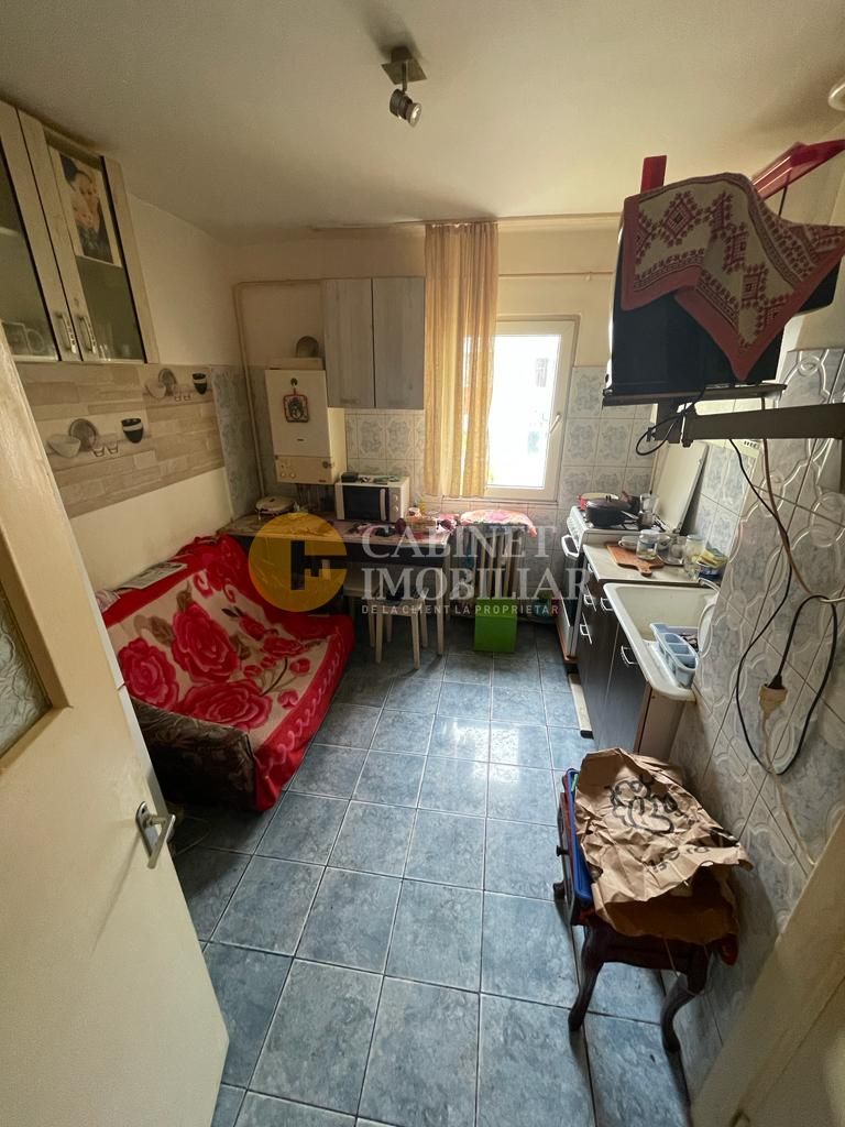 Apartament 3 camere, etaj intermediar,2 bai, 2 balcoane, zona DACIA - Poză 4