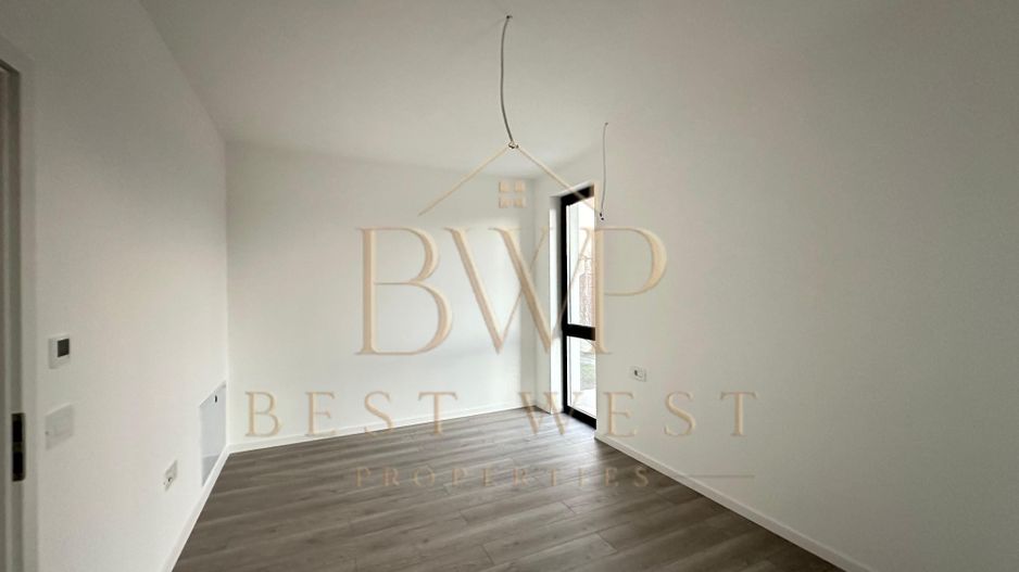 Duplex 1/2, 4 camere, 3 băi, la strada principală Mosnita Veche - Poză 15
