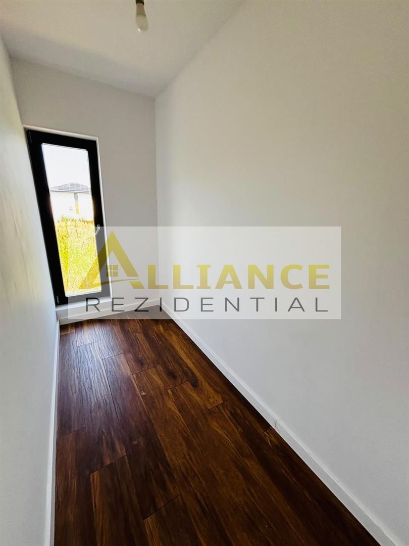Casa individuală 4 camere - 3 băi  teren 300 mp ! - Poză 11