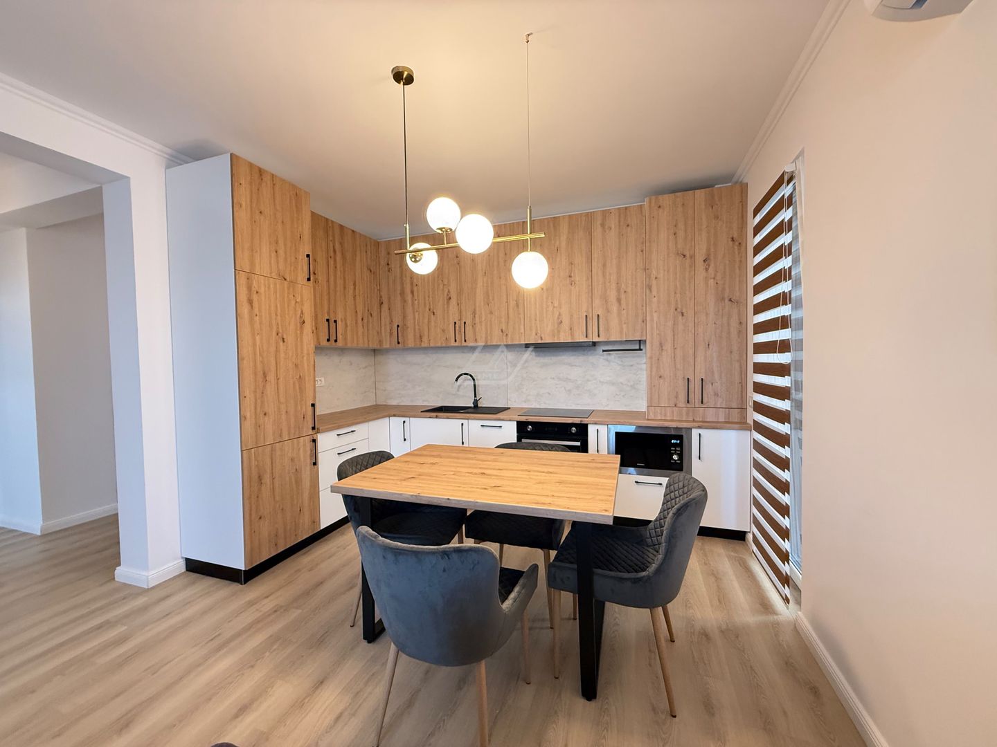 Comision 0! Bloc tip vila cu 6 apartamente si PISCINA. Mobilat si utilat complet - Poză 7