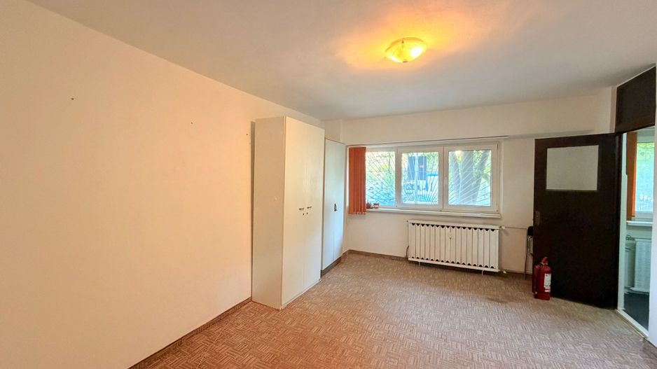 Garsoniera | 13 Septembrie | Comision 0% | Parter | 1990 | - Poză 1