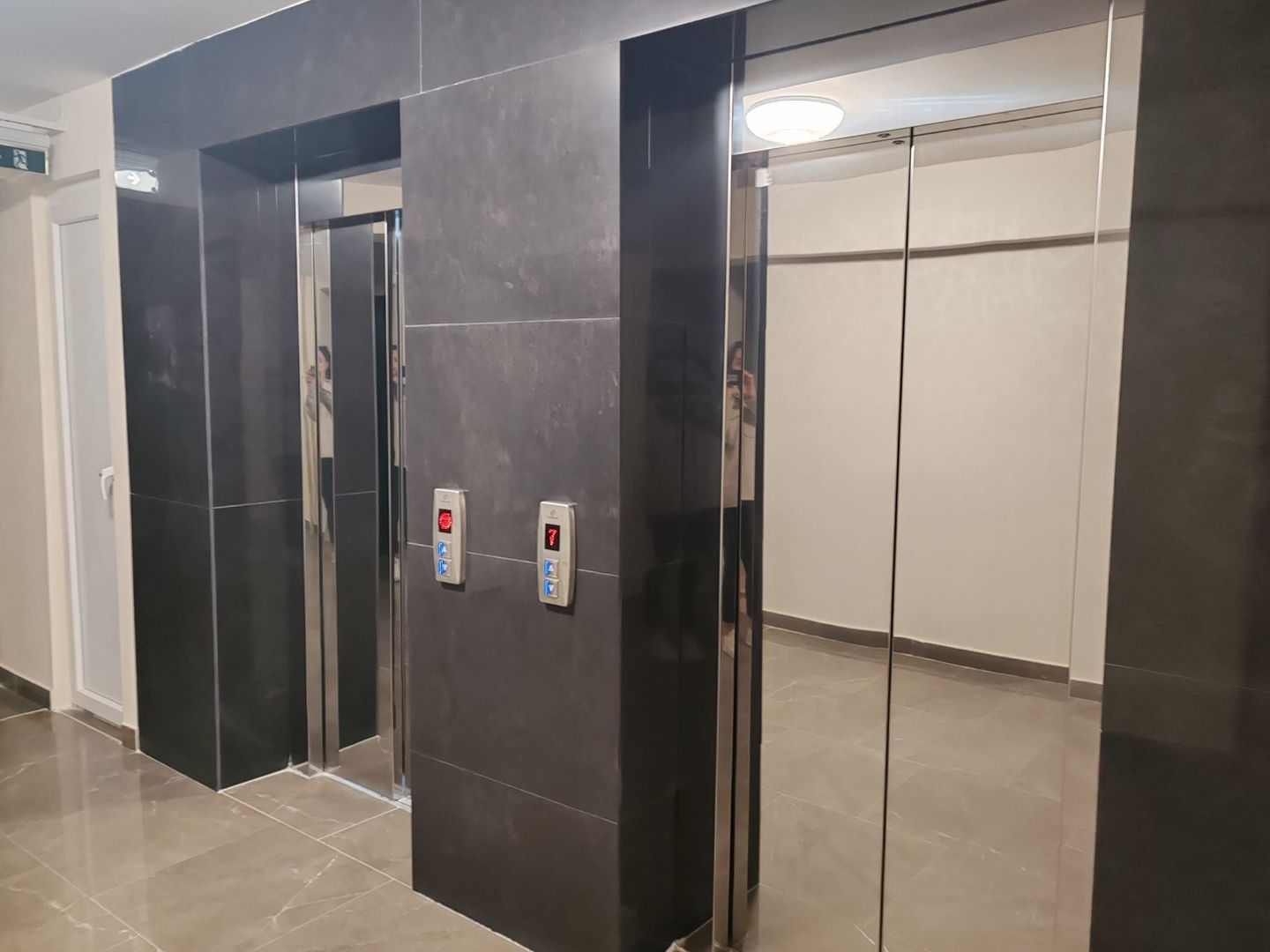 Apartament FINALIZAT 2 camere , 65mp. Copou 115000 euro TVA inclus - Poză 7