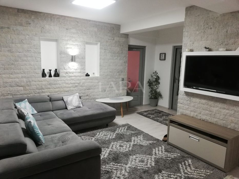 Apartament 3 Camere, Zona Baza Sportivă Clujana. - Poză 2