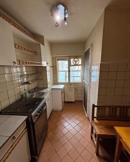 Vânzare Apartament 3 Camere Decomandat Bulevardul Decebal / Piața Alba Iulia - Poză 7