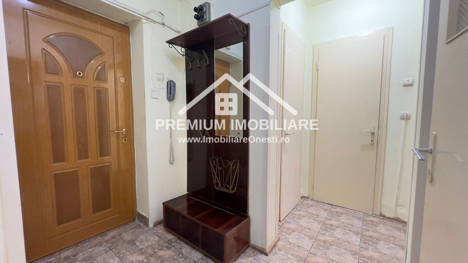 Apartament  2 camere - Decomandat - Zona de sus - Poză 9