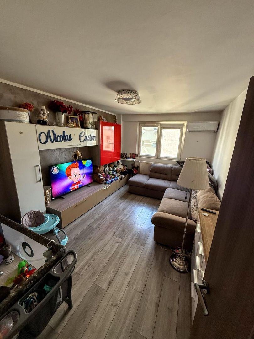 Apartament 4 camere - Pantelimon - Poză 1