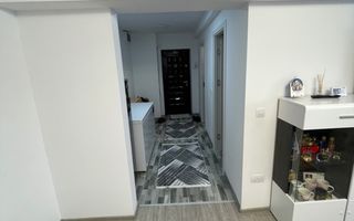 Apartament cu 2 camere, renovat complet, str.Libertății, Moinesti - Poză 10