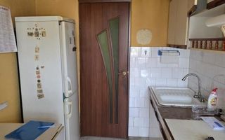 Apartament 2 camere, 2 balcoane, etaj intermediar, Bistrița - Poză 8