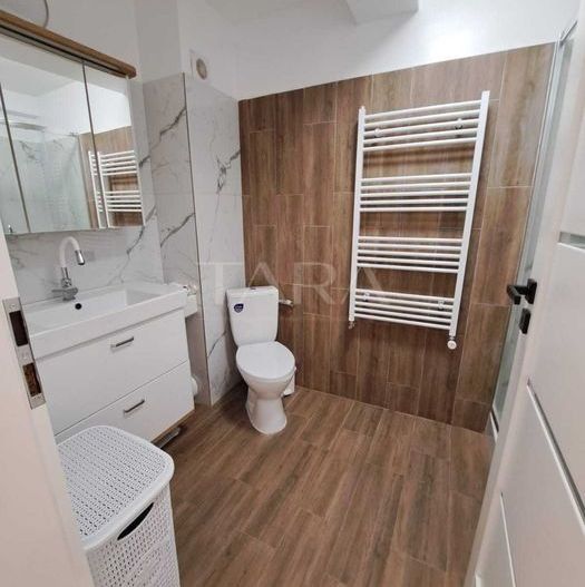 Apartament modern 3 camere, zona Vivo - Poză 4