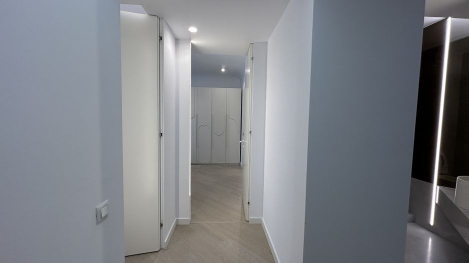 PRIMA INCHIRIERE | CORTINA PIPERA | PARCARE SUBTERANA | TERASA - Poză 10